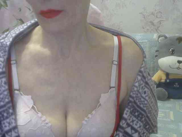 Red-Rose-777 webcam