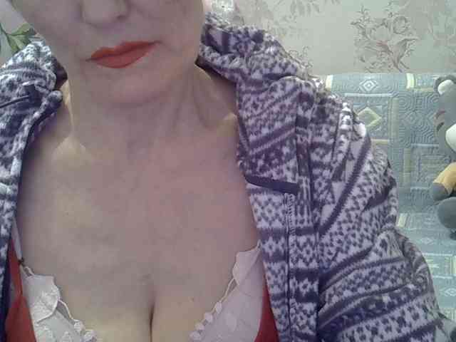 Red-Rose-777 webcam