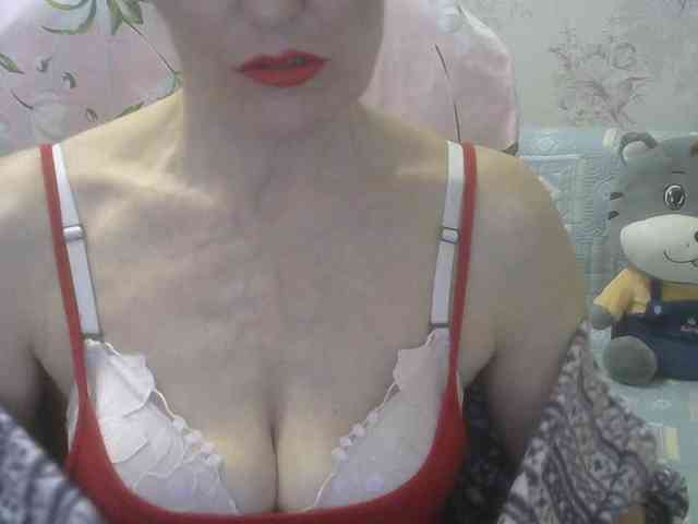 Red-Rose-777 webcam