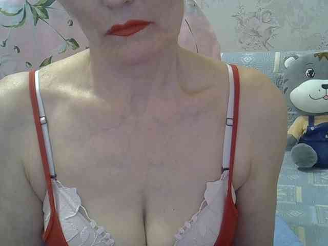 Red-Rose-777 webcam