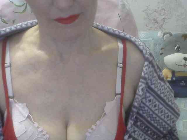 Red-Rose-777 webcam