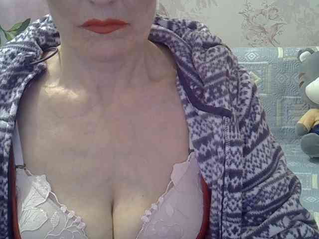 Red-Rose-777 webcam