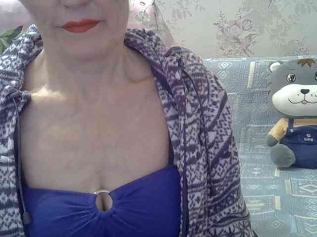 Red-Rose-777 webcam