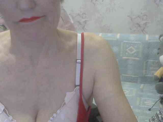 Red-Rose-777 webcam