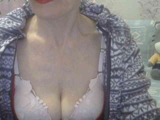 Red-Rose-777 webcam