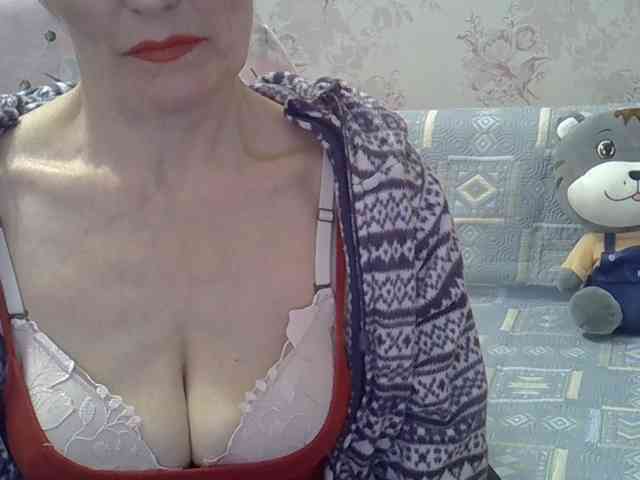 Red-Rose-777 webcam