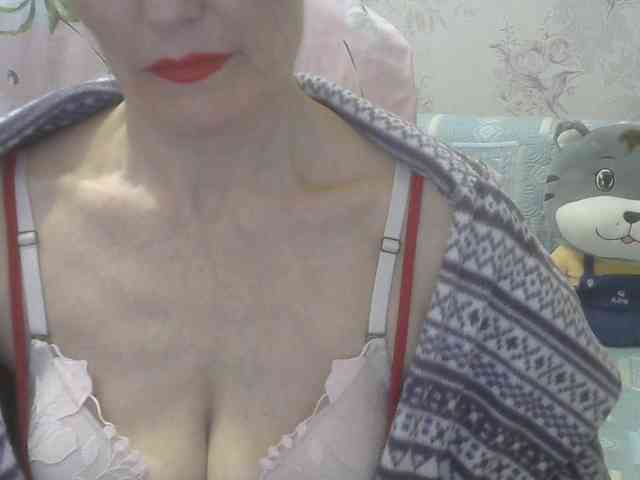 Red-Rose-777 webcam