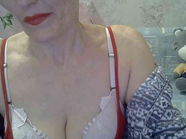 Red-Rose-777 webcam