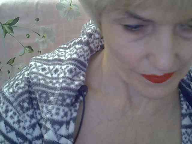 Red-Rose-777 webcam