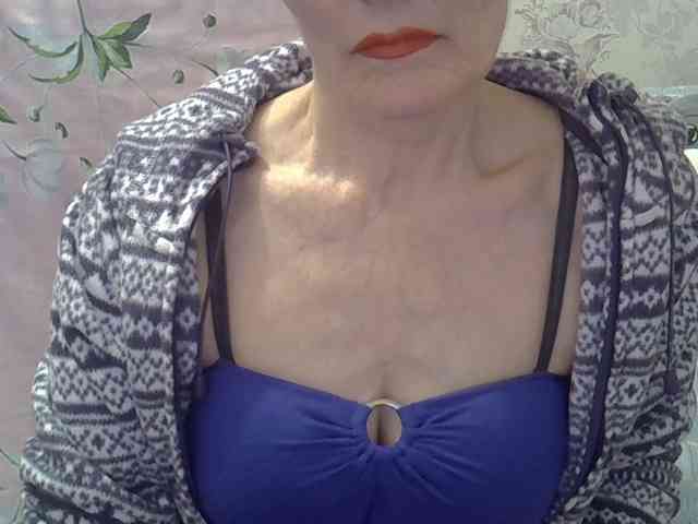 Red-Rose-777 webcam