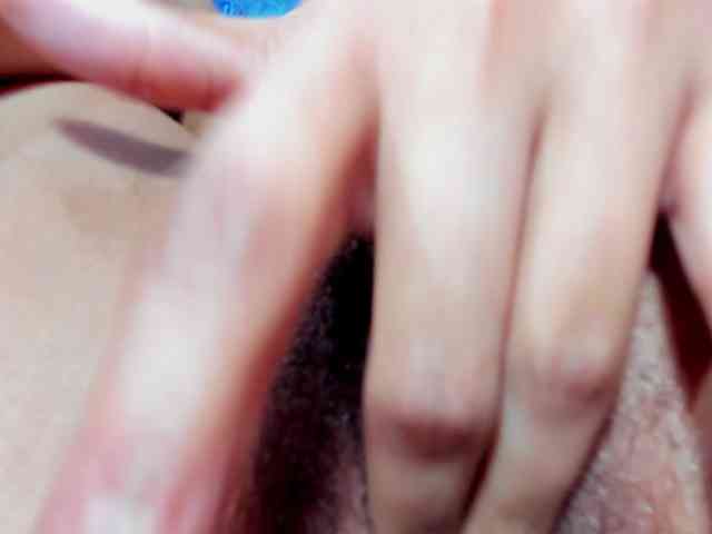 MadelineDollx webcam