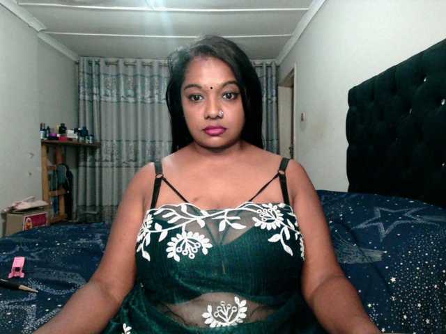 Indianmayaxoxo webcam