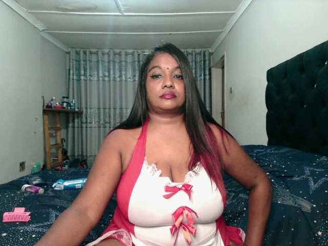 Indianmayaxoxo webcam
