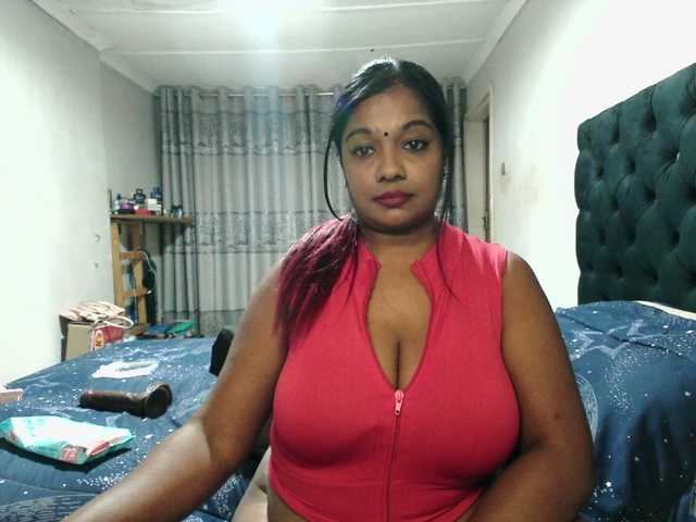 Indianmayaxoxo webcam