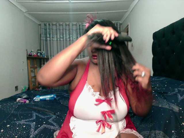 Indianmayaxoxo webcam