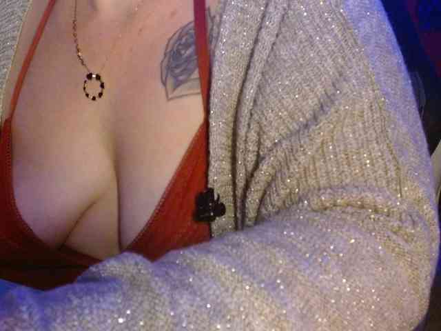 Petitoiseaucoquine webcam