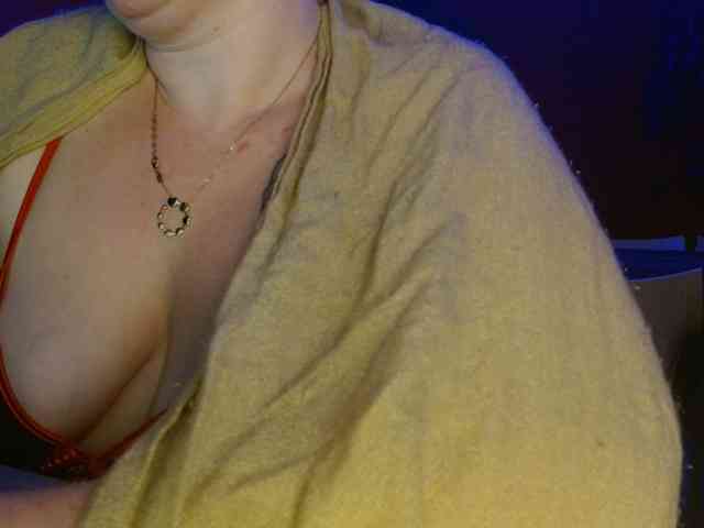 Petitoiseaucoquine webcam