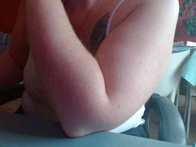 Petitoiseaucoquine webcam