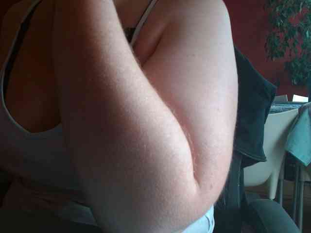 Petitoiseaucoquine webcam