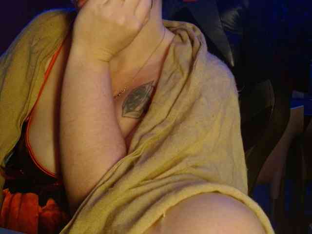 Petitoiseaucoquine webcam