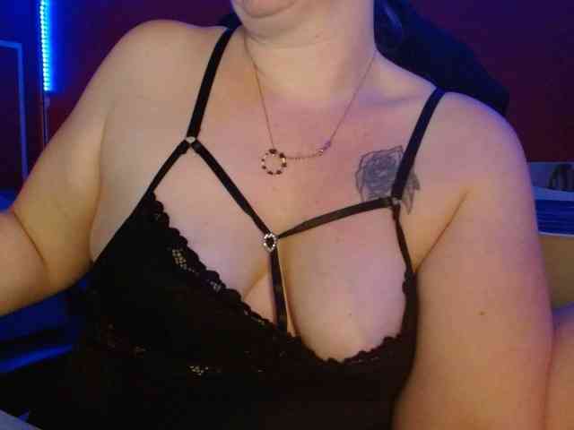 Petitoiseaucoquine webcam