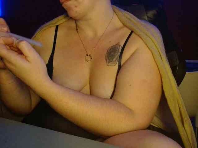 Petitoiseaucoquine webcam