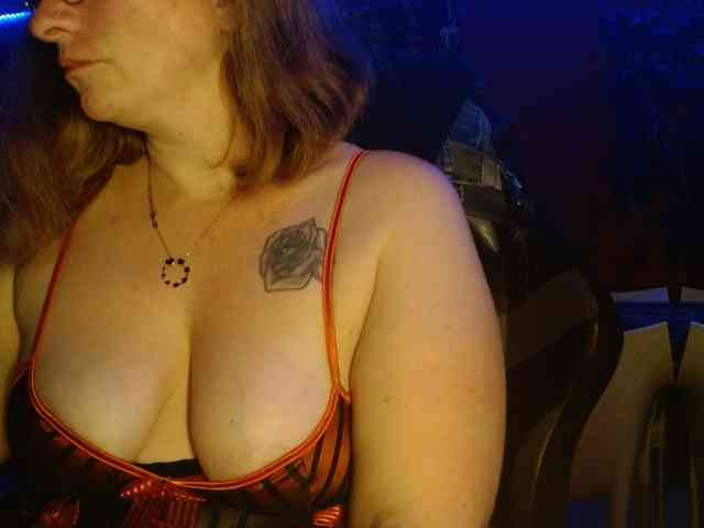 Petitoiseaucoquine webcam