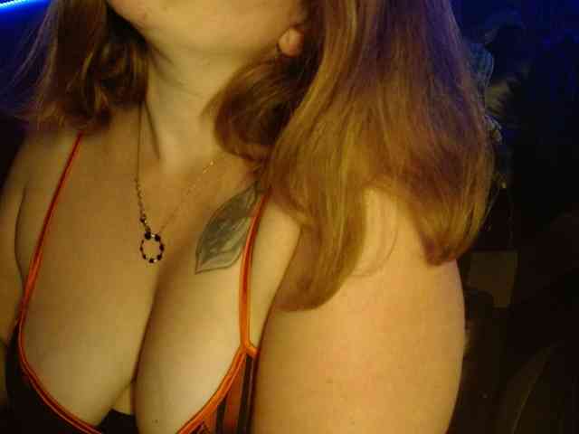 Petitoiseaucoquine webcam