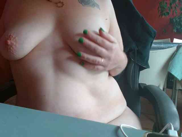 Petitoiseaucoquine webcam