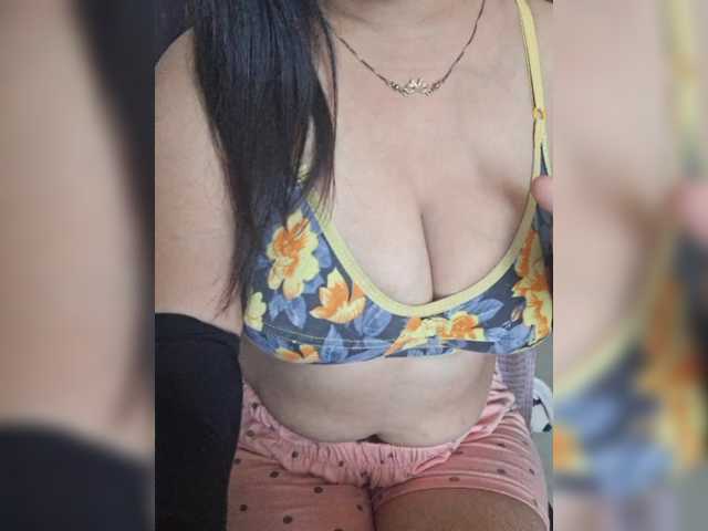 Hotgirl9897 webcam