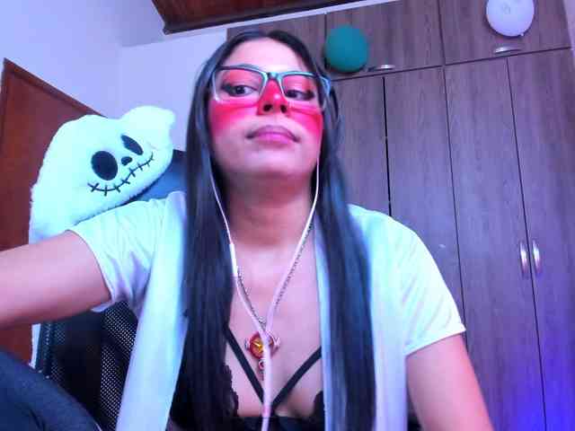 ALYSSON18 webcam