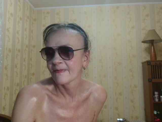 Valenttijm3851 webcam