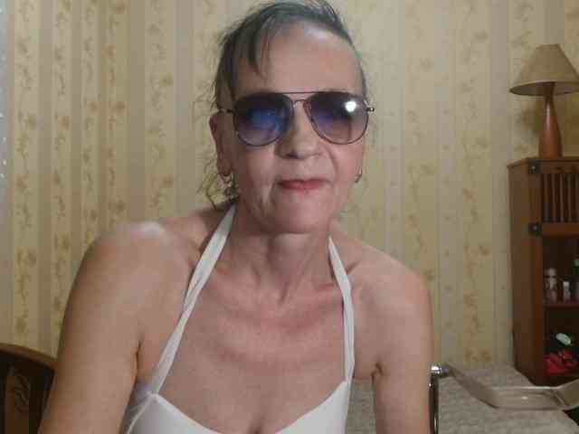 Valenttijm3851 webcam