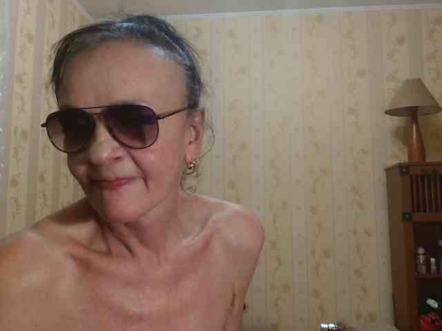 Valenttijm3851 webcam