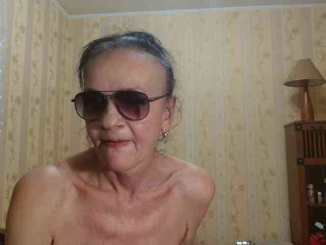 Valenttijm3851 webcam