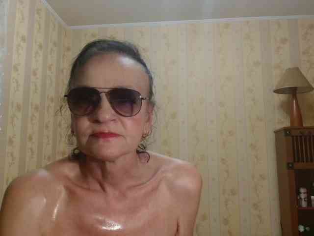 Valenttijm3851 webcam