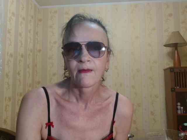 Valenttijm3851 webcam