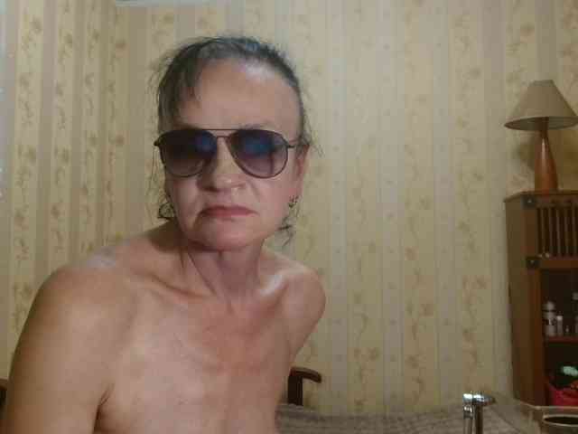 Valenttijm3851 webcam