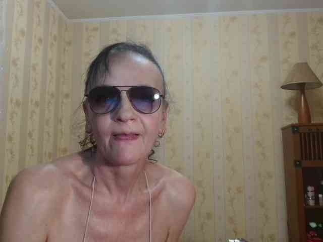 Valenttijm3851 webcam
