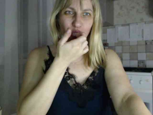 Karmella webcam