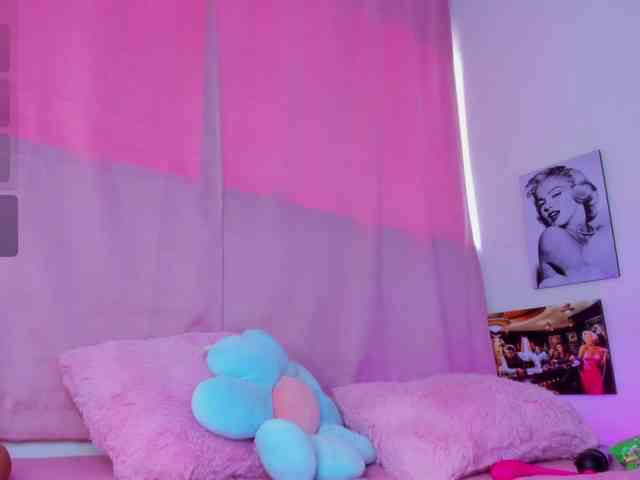 ariana111 webcam