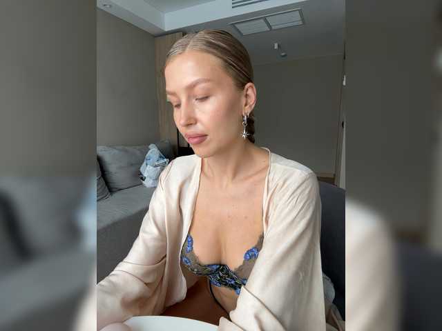 sweetpeach77 webcam