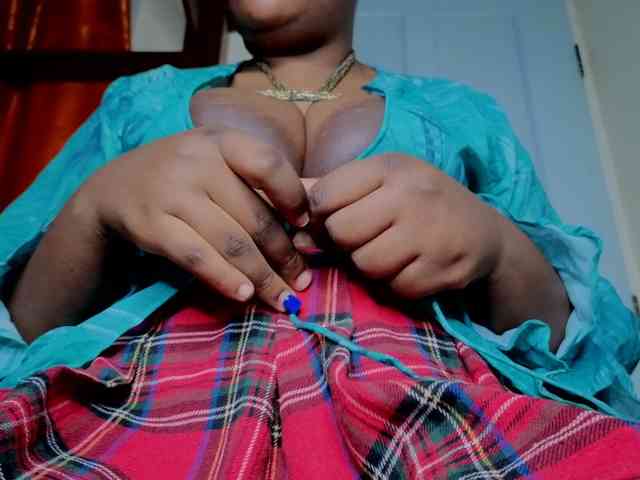 bigzonroe24 webcam