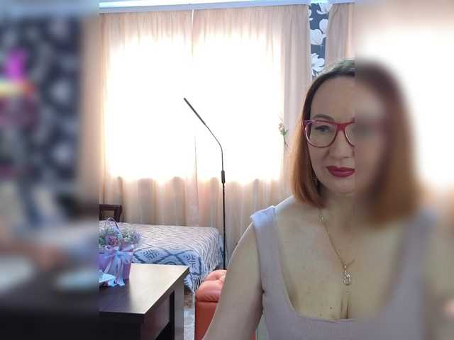 Рунетки: дрочит мужику через жопу, секс чат бесплатно