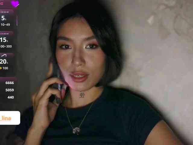 Girl-next-door webcam