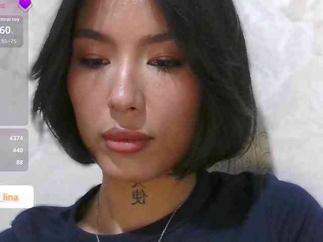 Girl-next-door webcam