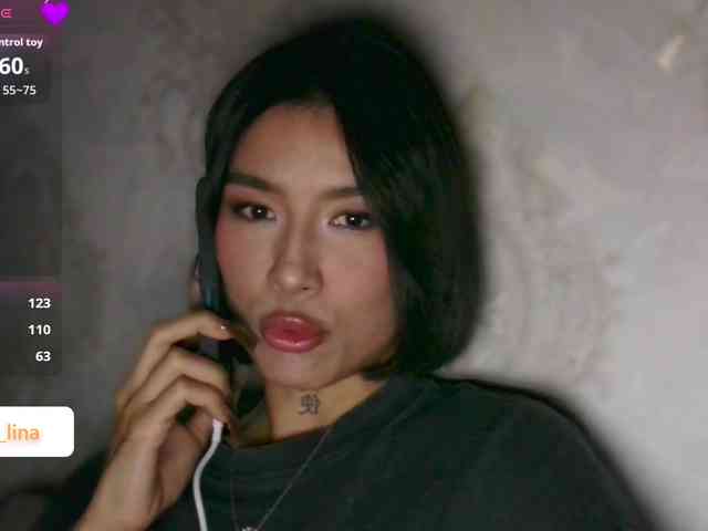 Girl-next-door webcam