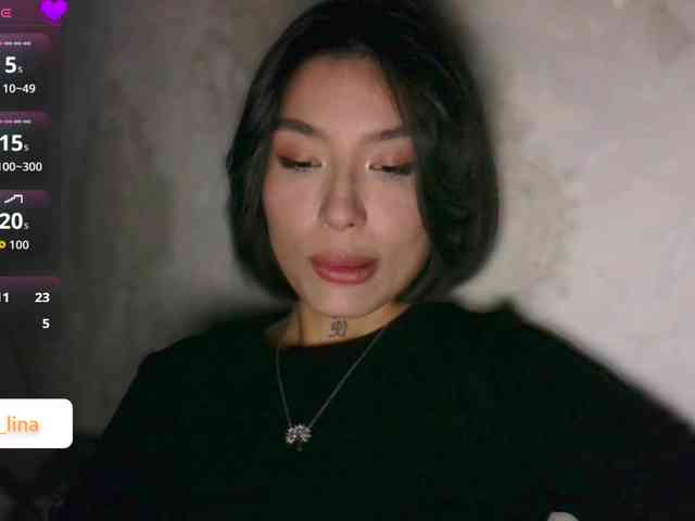 Girl-next-door webcam