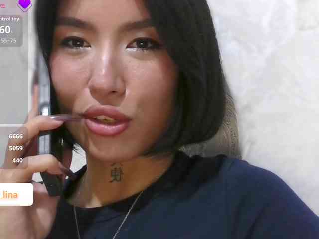 Girl-next-door webcam