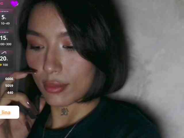 Girl-next-door webcam